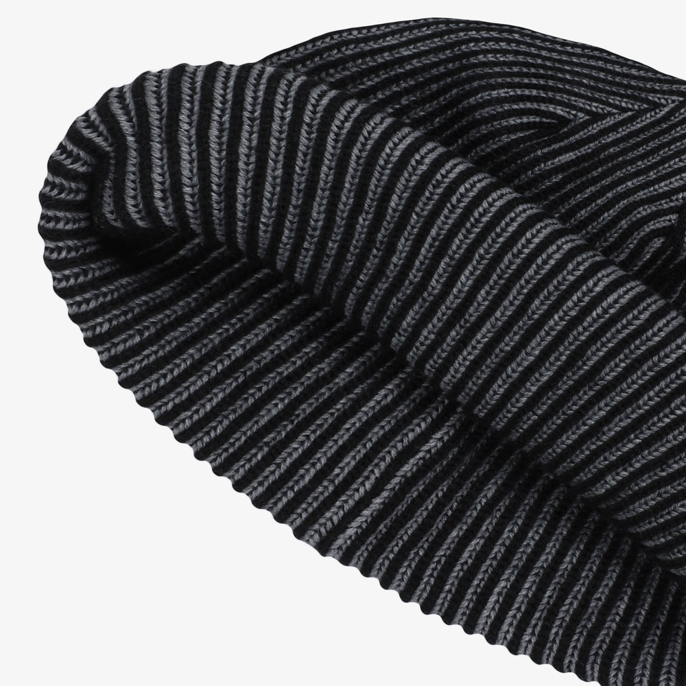 BOLD BEANIE BLACK