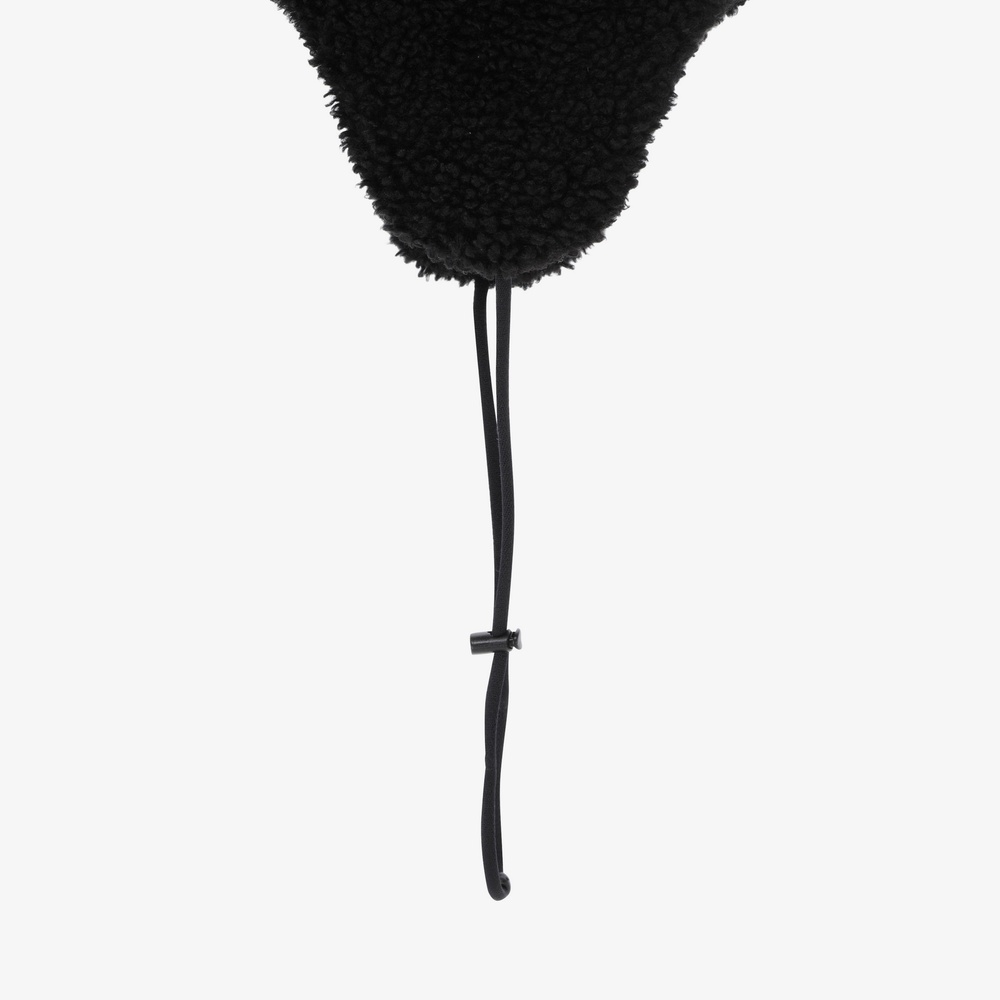 FLUFFY EARMUFF BEANIE BLACK