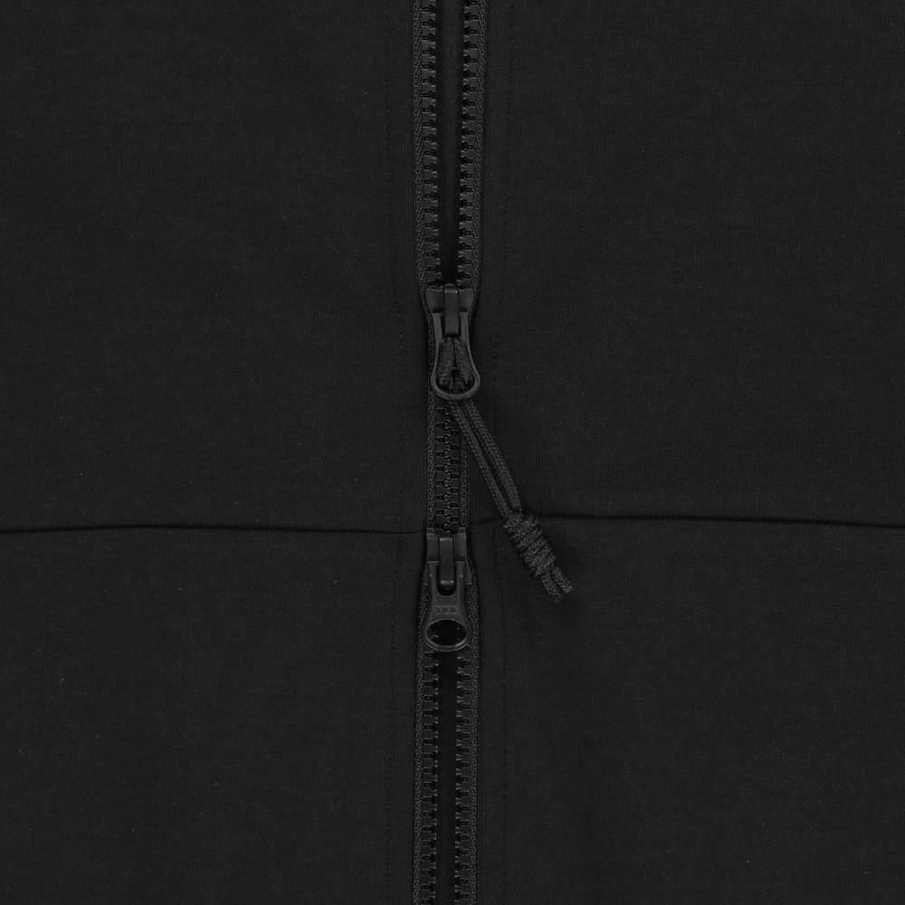 APTOS TRAINING JACKET BLACK